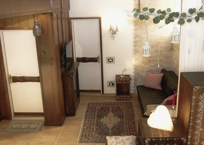 Villa Luna Lombarda Apartment